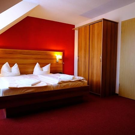 Hotel Mira Mare Хайлигенхафен Экстерьер фото